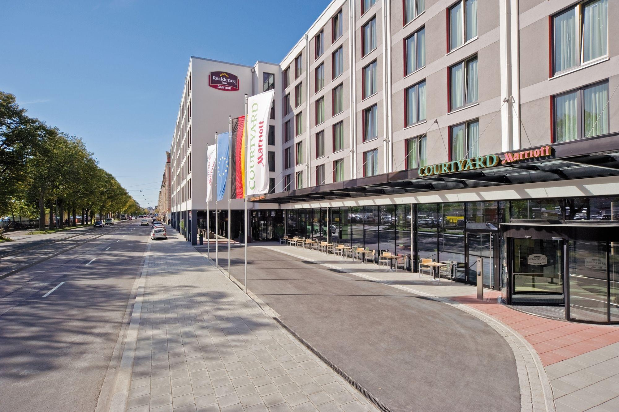 Residence Inn By Marriott Munich City East Exteriör bild