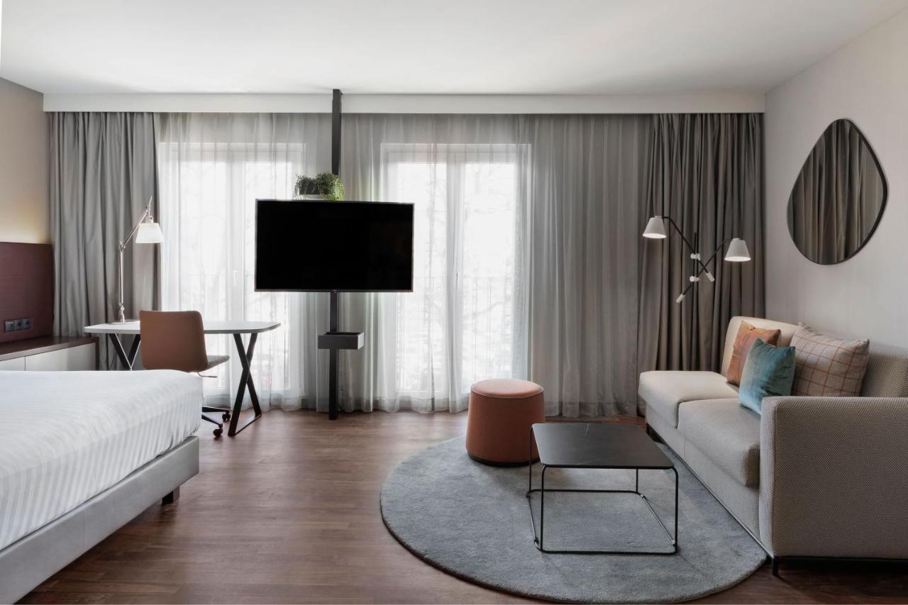 Residence Inn By Marriott Munich City East Exteriör bild